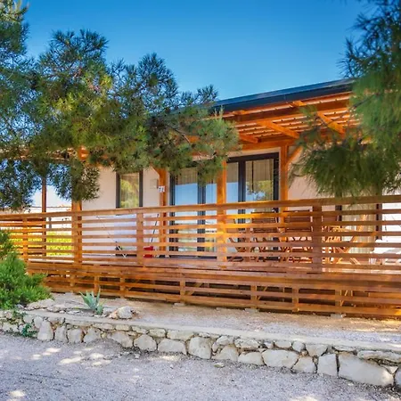 Mediteran Travel Mobile Homes Miran Pirovac Exterior foto