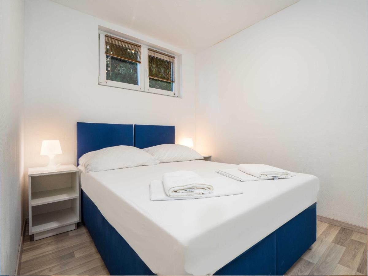 Mediteran Travel Mobile Homes Miran Campsite *