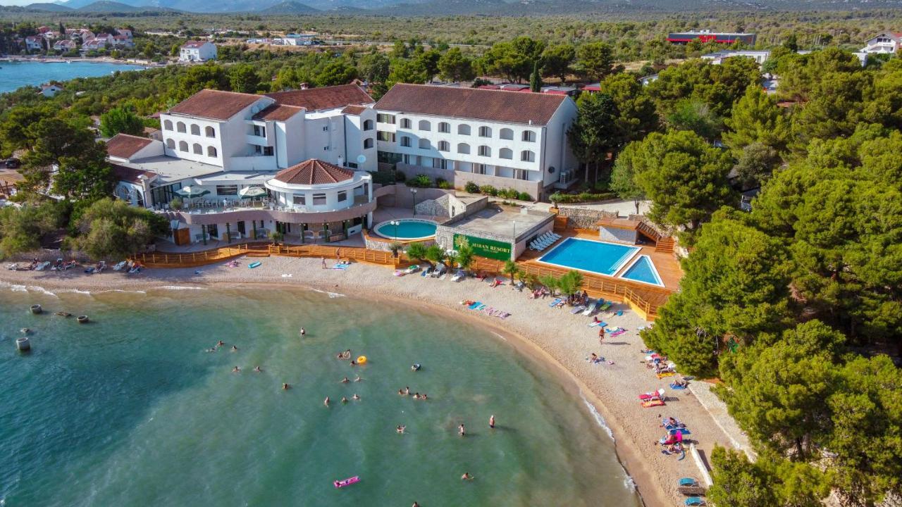 Campsite Mediteran Travel Mobile Homes Miran *